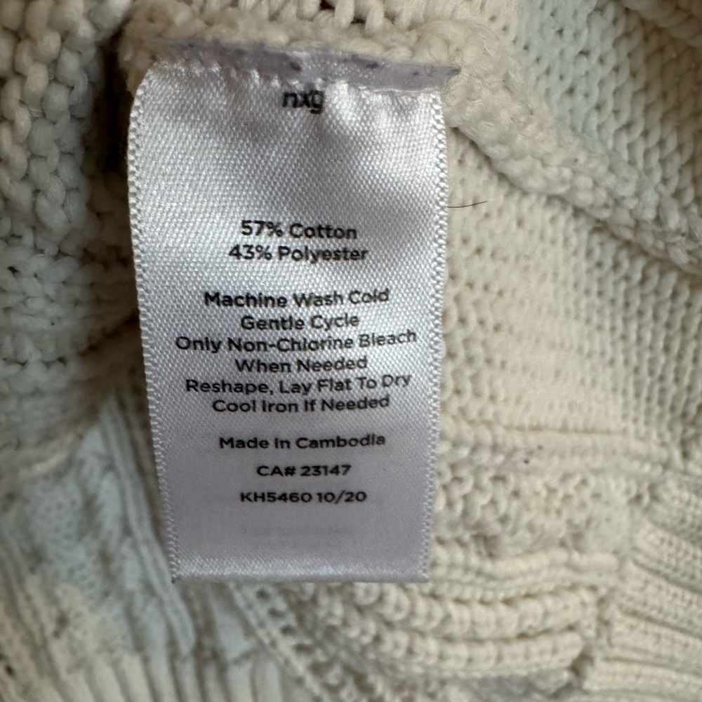 Talbots Women's Ivory Cable Knit Sweater - Picture 4 of 4